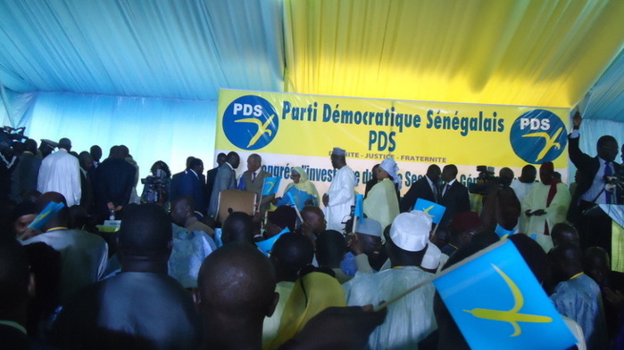 Six députés du(PDS) ont claqué la porte du groupe de Modou Diagne Fada Six députés du(PDS) ont claqué la porte du groupe de Modou Diagne Fada