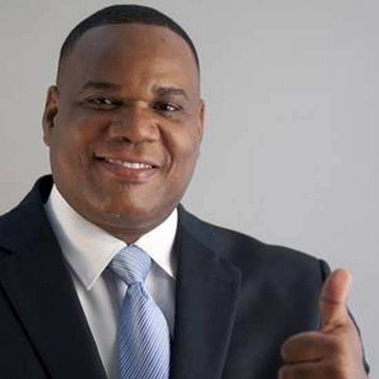 Dr Ousmane Kane, candidat à la présidentielle : "On ne peut pas diriger un pays avec des discours et des…"