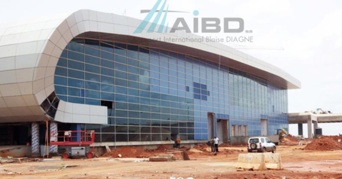 AIBD : Macky Sall parle d'une éventuelle résiliation du contrat entre l'Etat et le constructeur