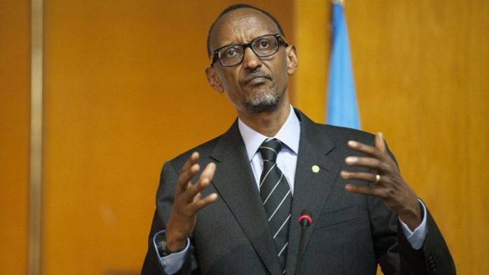 Le président Kagame accuse son homologue burundais Nkurunziza de "massacrer" son peuple Le président Kagame accuse son homologue burundais Nkurunziza de "massacrer" son peuple