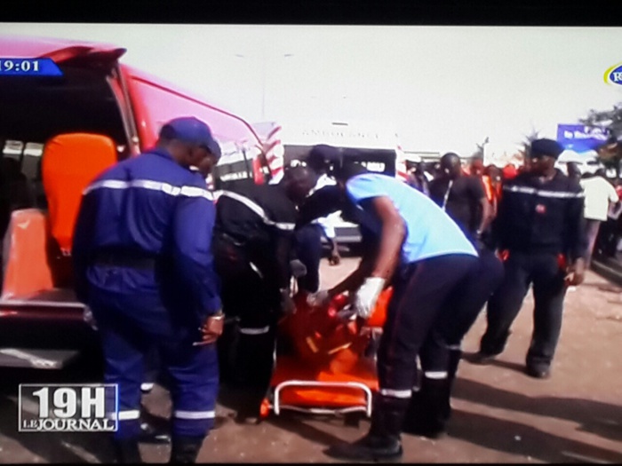 Une collision entre un bus Tata et un Ndiaga Ndiaye fait un mort et une cinquantaine de blessés