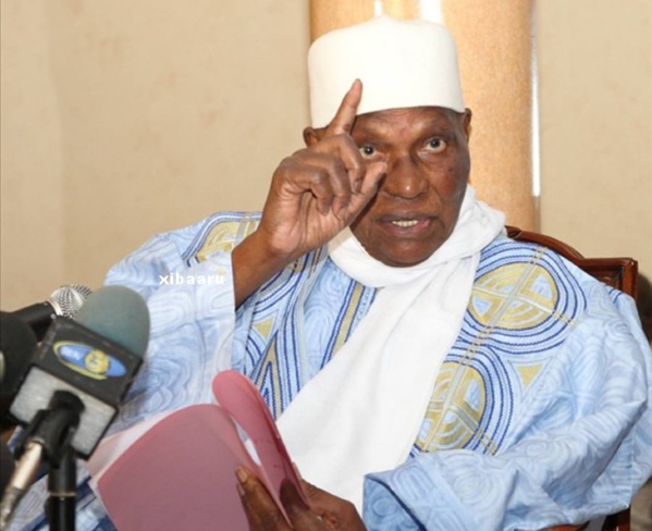 Le grand hommage du Khalife de Touba à Me Wade
