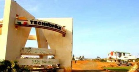 Technopole : Un commerçant et une assistante infirmière surpris en pleins ébats