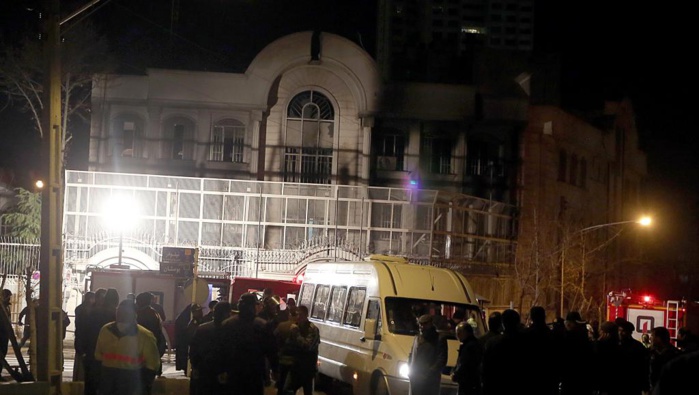 L'ambassade de l'Arabie saoudite à Téhéran attaquée et incendiée