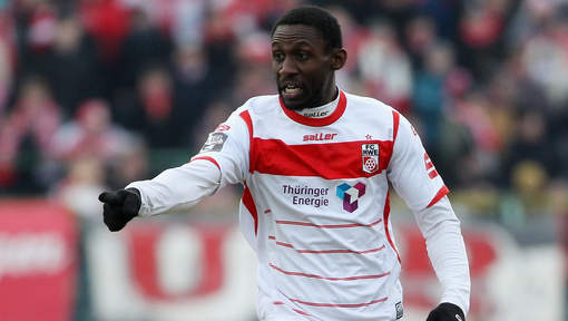 Le footballeur ivoirien Steve Gohouri retrouvé mort dans le Rhin L'ancien défenseur ivoirien Steve Gohouri a été retrouvé mort dans le Rhin à Krefeld, dans l'ouest de l'Allemagne, a indiqué samedi la police de Dusseldorf.