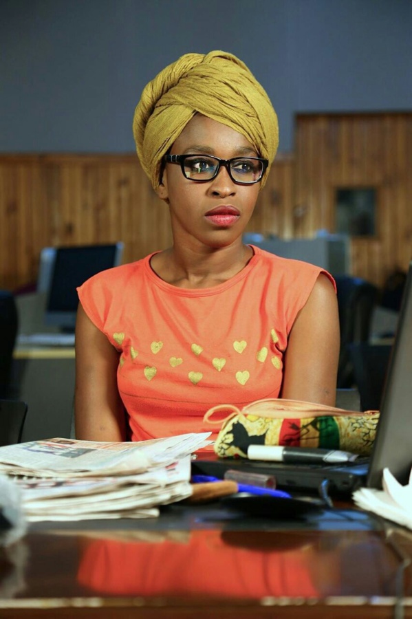 Cascade de démissions à la 2Stv : la présentatrice Léna Mbaye quitte la première chaîne privée !
