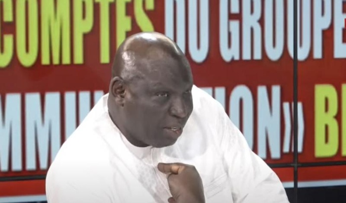 "Wade, Mille et Une Vies" : Madiambal Diagne décrypte le pragmatisme et la générosité d'un président