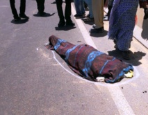 Rufisque : Un homme se jette sous un bus et meurt sur le coup Rufisque : Un homme se jette sous un bus et meurt sur le coup