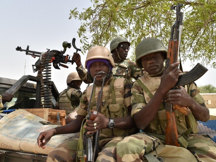 Casamance : Tirs contre une patrouille militaire à Djibidione – Deux individus armés en fuite Casamance : Tirs contre une patrouille militaire à Djibidione – Deux individus armés en fuite