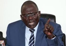 En 2012, Moustapha Diakhaté menaçait de «combattre» Macky Sall en cas de wax waxete sur le mandat