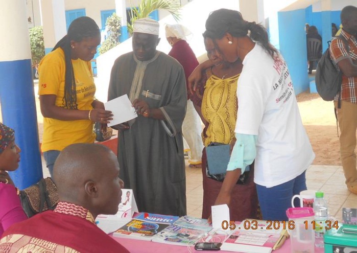 Tous nos remerciements et félicitations au club de randonnée de Derklé qui a organisé une journée Médicale ce Dimanche 05 Mars en offrant 100 bons de frottis aux femmes Tous nos remerciements et félicitations au club de randonnée de Derklé qui a organisé une journée Médicale ce Dimanche 05 Mars en offrant 100 bons de frottis aux femmes