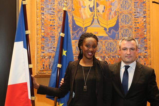 EVRY / Utilisation frauduleuse de chéquiers : Fatoumata Koïta, une franco-sénégalaise devant la justice française