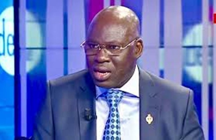 Mbaye Dione alerte sur l'économie sénégalaise : « Les ressources nationales ne suffisent pas… »