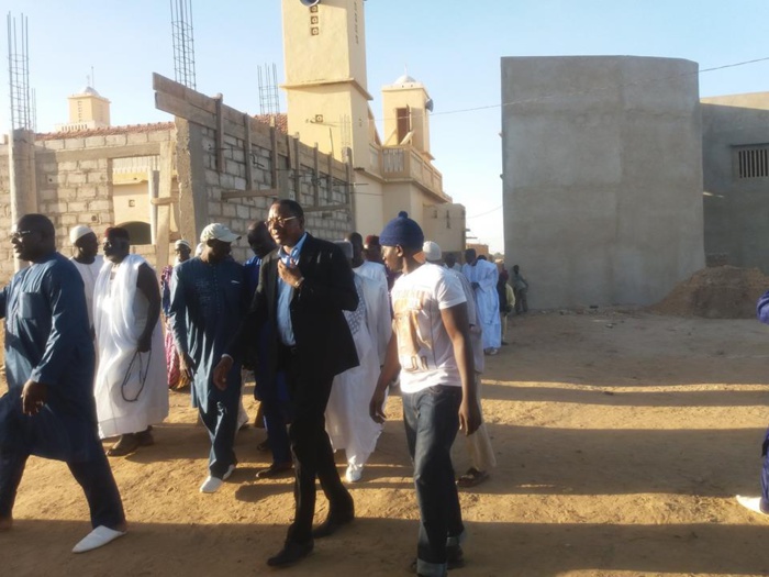 Campagne pour le Oui du MAESE Mankeur Ndiaye Campagne pour le Oui du MAESE Mankeur Ndiaye