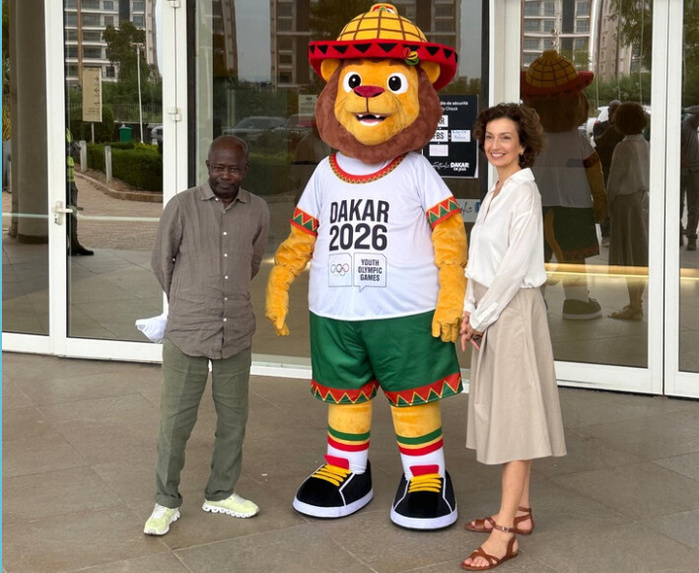 Photos/ JOJ de Dakar 2026 : M Mamadou Diagna Ndiaye Président COJOJ et Mme Audrey Azoulay Directrice Générale UNESCO Photos/ JOJ de Dakar 2026 : M Mamadou Diagna Ndiaye Président COJOJ et Mme Audrey Azoulay Directrice Générale UNESCO