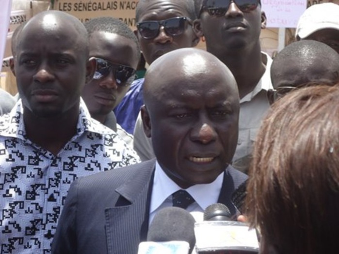 Vidéo - Réaction d'Idrissa Seck à Thiès Vidéo - Réaction d'Idrissa Seck à Thiès