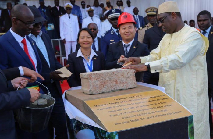 Pose de la première pierre de l'Arène Nationale : Macky Sall calme les esprits et satisfait une doléance datant de 1953