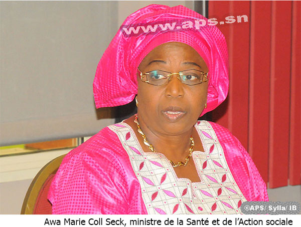 Macky Sall loue les compétences d'Awa Marie Coll Seck