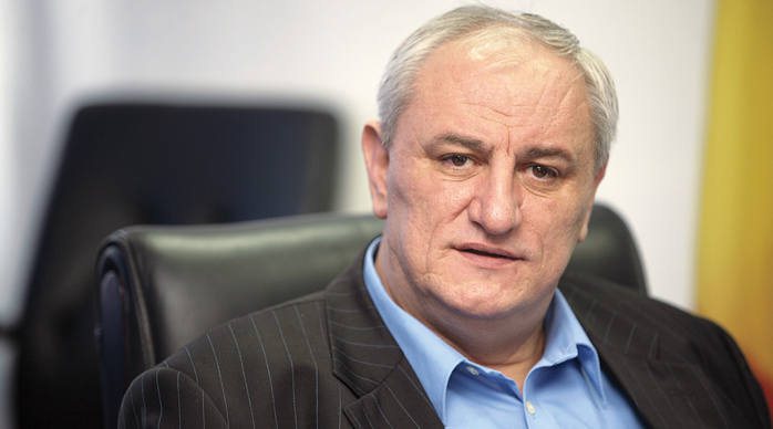 Ovidiu Tender : qui est l’homme d’affaires roumain qui a hérité de deux puits de pétrole du Sénégal ? Ovidiu Tender : qui est l’homme d’affaires roumain qui a hérité de deux puits de pétrole du Sénégal ?