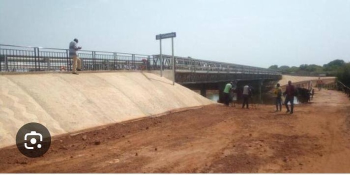 Déguerpissement des berges du fleuve à Kolda : Mame Boye Diao (maire) intransigeant sur la question... Déguerpissement des berges du fleuve à Kolda : Mame Boye Diao (maire) intransigeant sur la question...