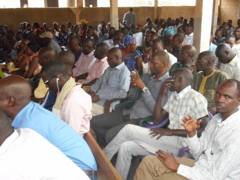 LOUGA : LES RESPONSABLES SYNDICAUX DU SAEMS ET DU CUSEMS OPTENT POUR LA POURSUITE DU COMBAT