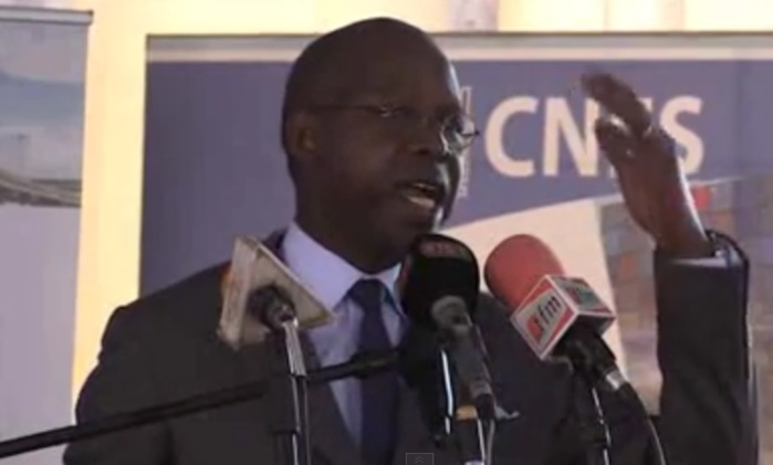 Mahammad Dionne pour assurer la police des sols