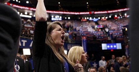 Etats-Unis: les délégués anti-Trump se révoltent à la convention républicaine