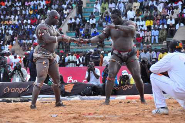 Lutte : Sans trop forcer, Modou Lô met Gris Bordeaux dans le vent…