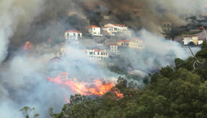 Ronaldo ne compte pas regarder à la dépense pour aider son île natale