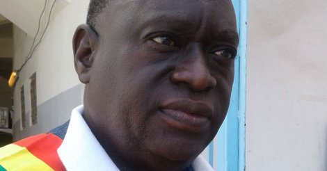 Les Républicains de Lyon fusillent Me El Hadj Diouf