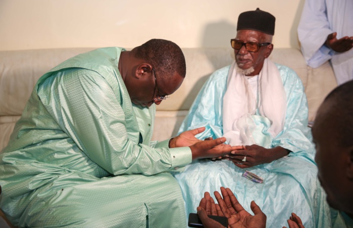 MACKY BIEN ACCUEILLI CHEZ LE KHALIFE - Le Chef de l'État réitère ses engagements pour Touba