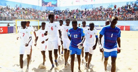 Can beach soccer : Les lions gagnent et prennent une option
