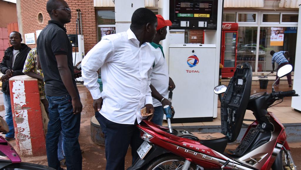 Quand les négociants suisses vendent du carburant toxique à l’Afrique