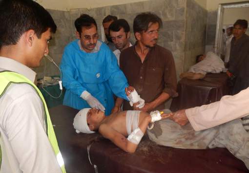 Attentat dans une mosquée au Pakistan, 28 morts