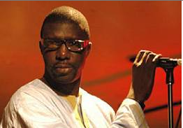 Fallou Dieng sur les vacances Citoyennes: ” Youssou Ndour le mérite…
