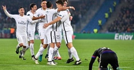 Le PSG s'impose à Bâle (1-2) et rejoint les huitièmes
