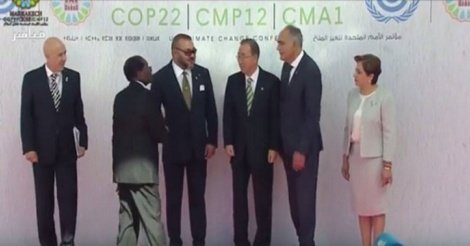 Comment Mohammed VI a ostensiblement ignoré le président Robert Mugabe