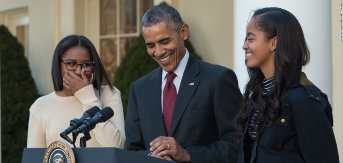 Barack Obama fait une mise en garde à ses filles après la victoire de Donald Trump
