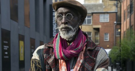 Macky offre 5 millions à Joe Ouakam