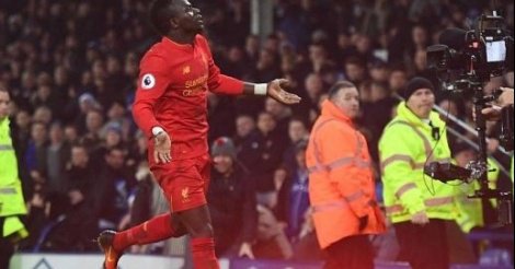 Sadio Mané offre la victoire à Liverpool à la 94e minute Everton / Liverpool (0-1)