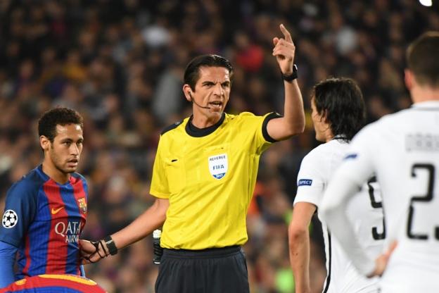 LIGUE DES CHAMPIONS : L'UEFA ne suspendra pas l'arbitre de Barça-PSG