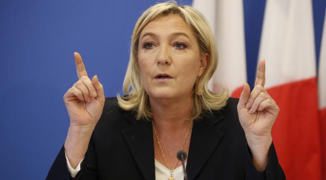 Marine Le Pen: les étudiants africains devront rentrer après leurs formations