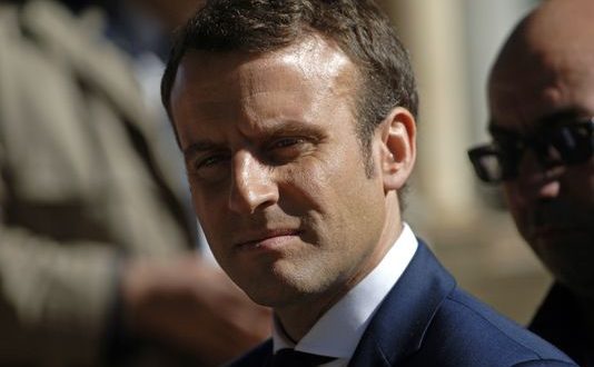 Relations de Macron avec la presse : première tension
