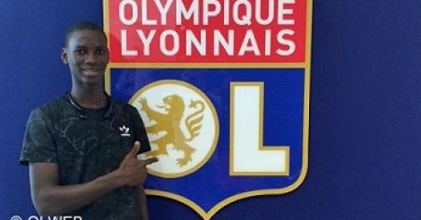 OL : Un jeune milieu sénégalais de 18 ans signe à Lyon