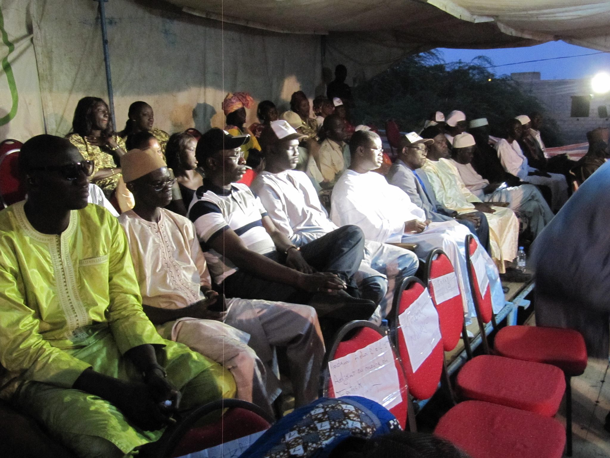 Maitre Bouba Diallo Directeur général de la Societe Nationale de recouvrement a organise à Fatick le samedi 22 juillet un grand meeting pour appuyer les investis de la liste de la coalition. BBY
