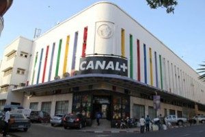 Canal + Pille Nos Ressources !