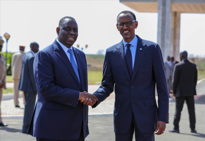 Le Président Macky Sall écourte ses vacances et se rend à l'investiture de Paul Kagamé