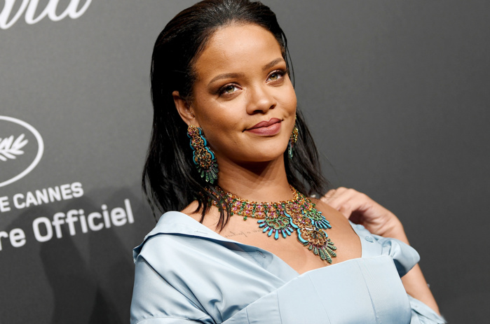 Rihanna fait un don de 2 millions de dollars à la Sierra Leone