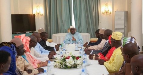 Audience : Macky reçoit les 15 députés de la diaspora