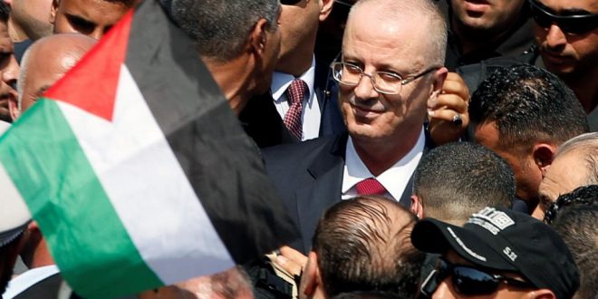 Le Premier ministre palestinien à Gaza, première visite depuis 2015